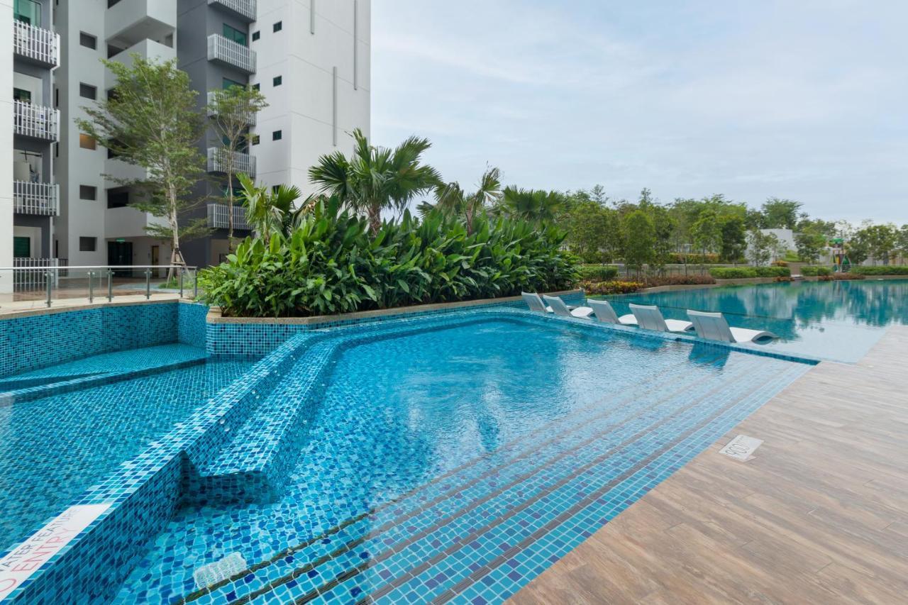 Greenfield Residence Bandar Sunway By Airhost Petaling Jaya Exterior photo