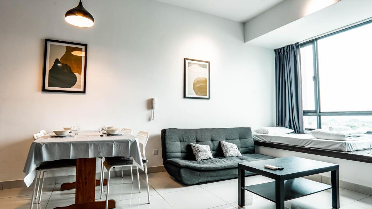 Greenfield Residence Bandar Sunway By Airhost Petaling Jaya Exterior photo